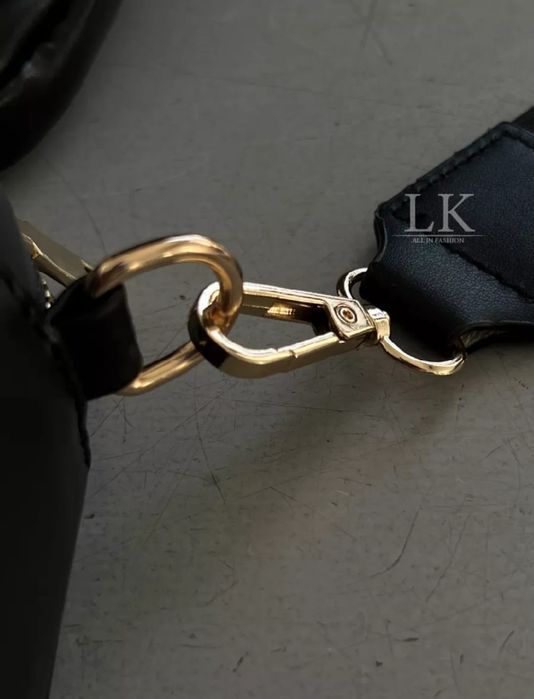 Сумочка женская.