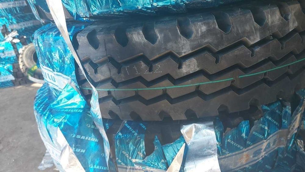 Evro kamazga zilga 9.00R20 10.00R20 11.00R20 razmerli balonlar bor