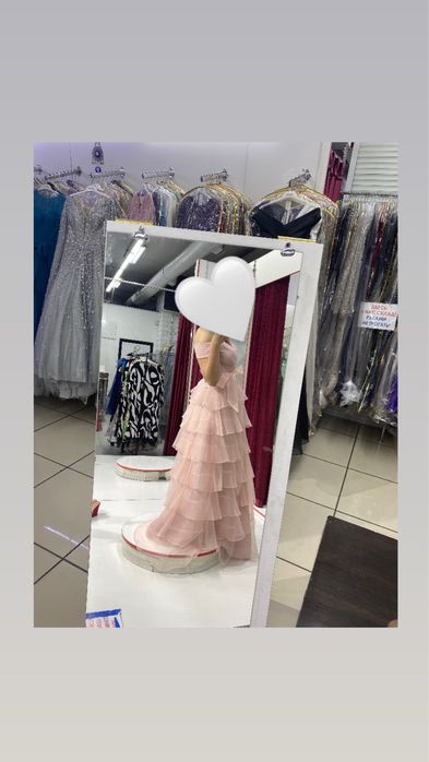 Продам вечернее платье на выпускной