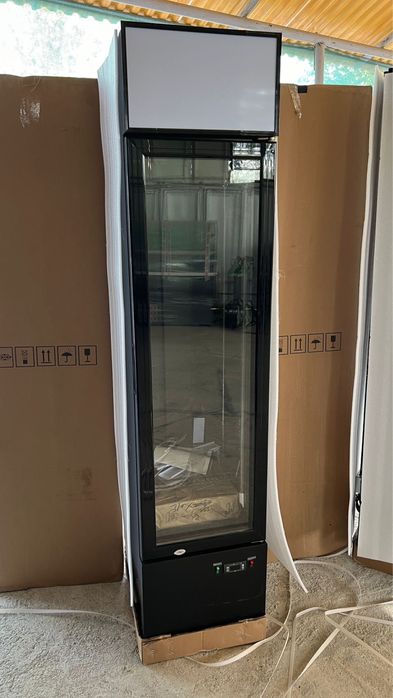 Vitrina frigorifica verticala slim pentru bauturi 460mm lungime