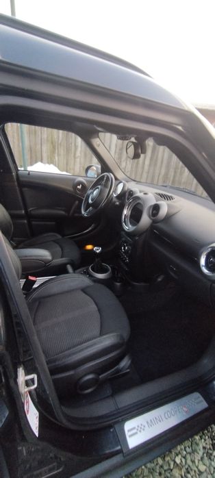 Mini S 4x4 i benina 1,6 TURBO  cu 184 CP  an 2012