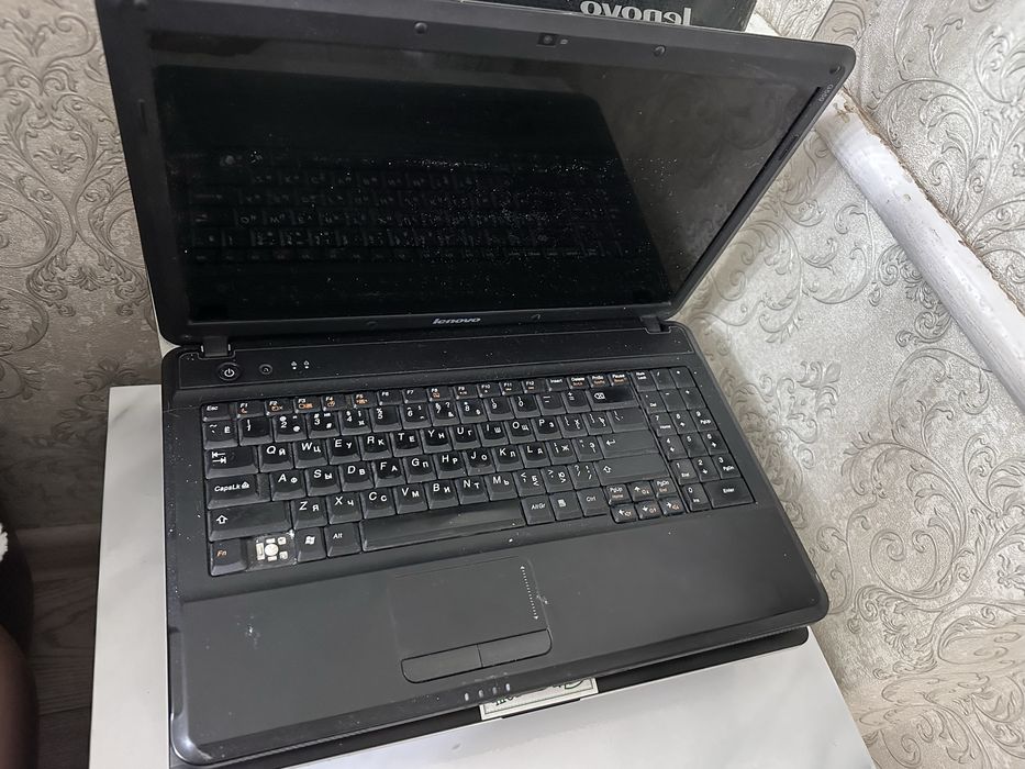 Продам ноутбук