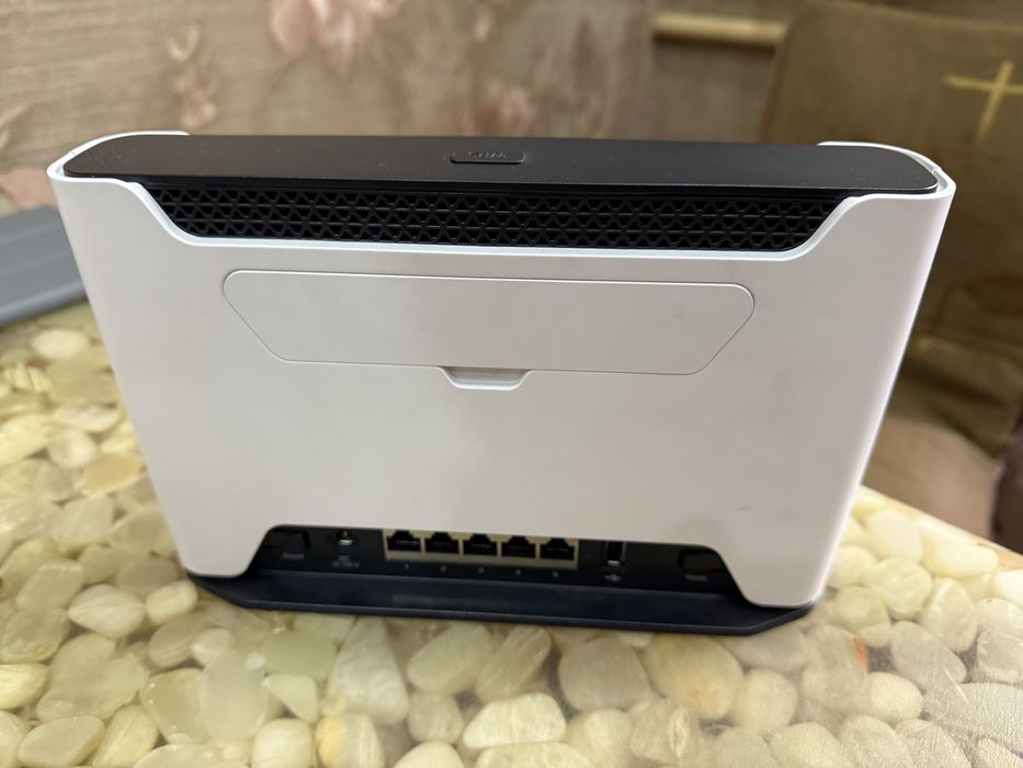 Mikrotik Chateau LTE12
