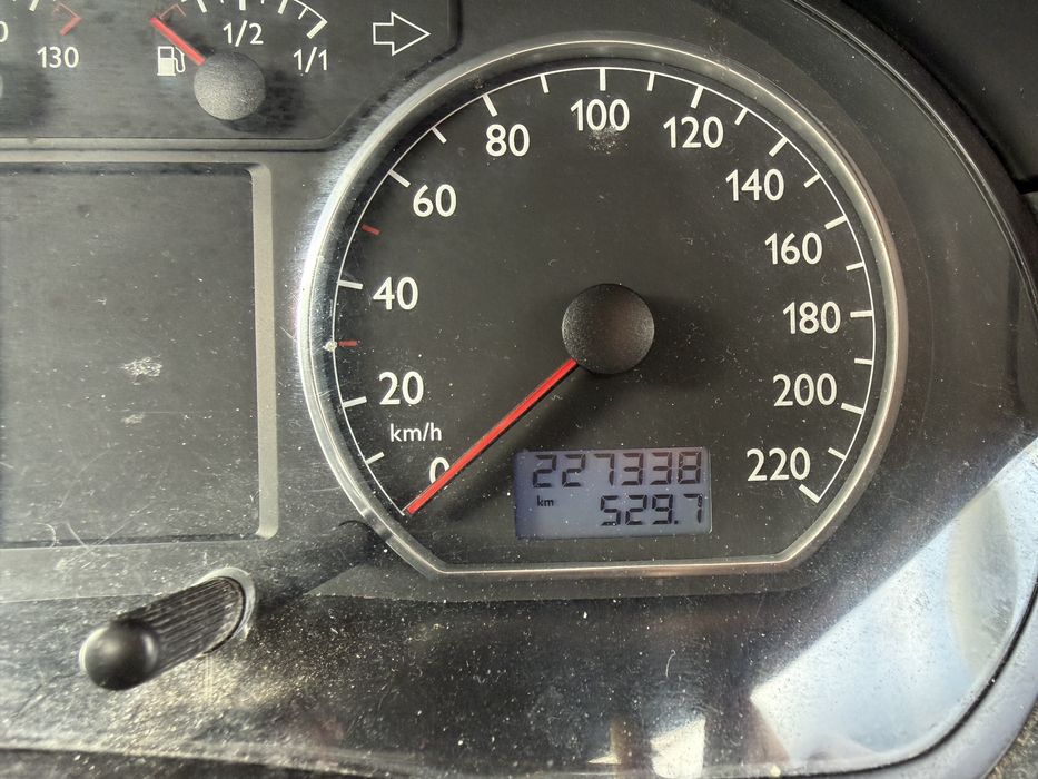 VW polo обслужена