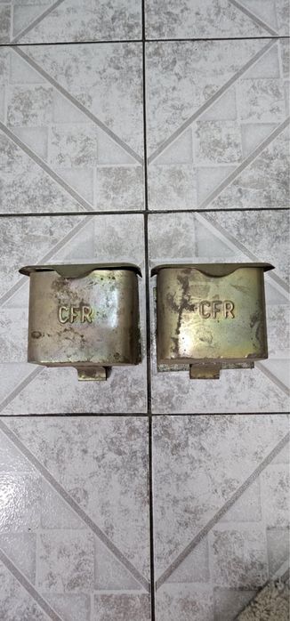 Coș gunoi (scrumiera) din tablă