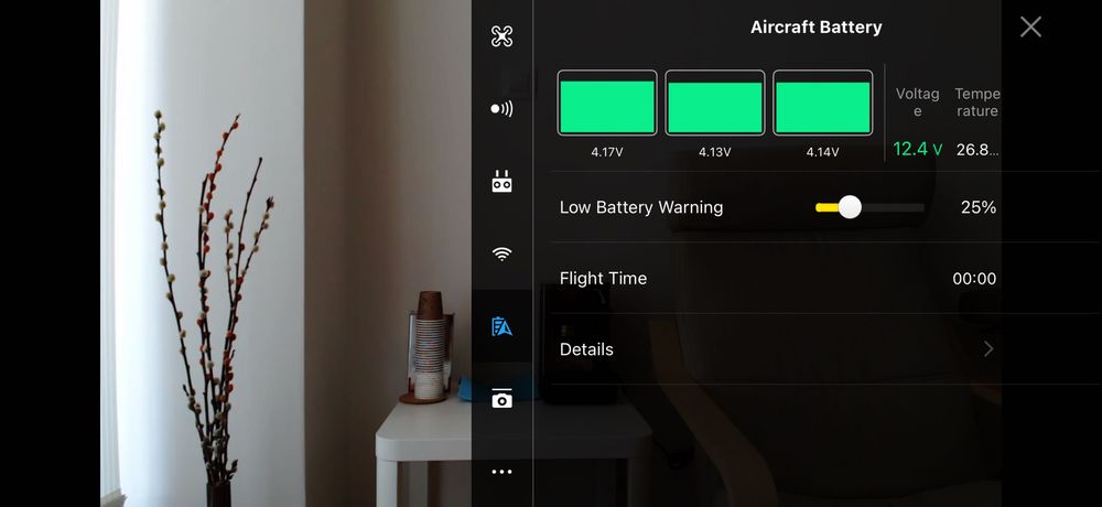 Продавам DJI Mavic Air Fly More Combo (Onyx Black)