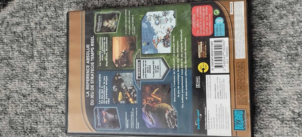 Продавам дискове с видео игри