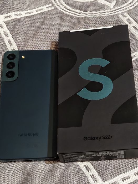 Продам Самсунг 22+