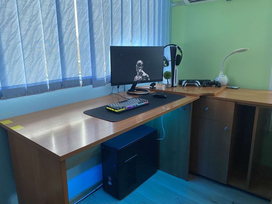 Продавам цял геймърски сетъп СПЕШНО!