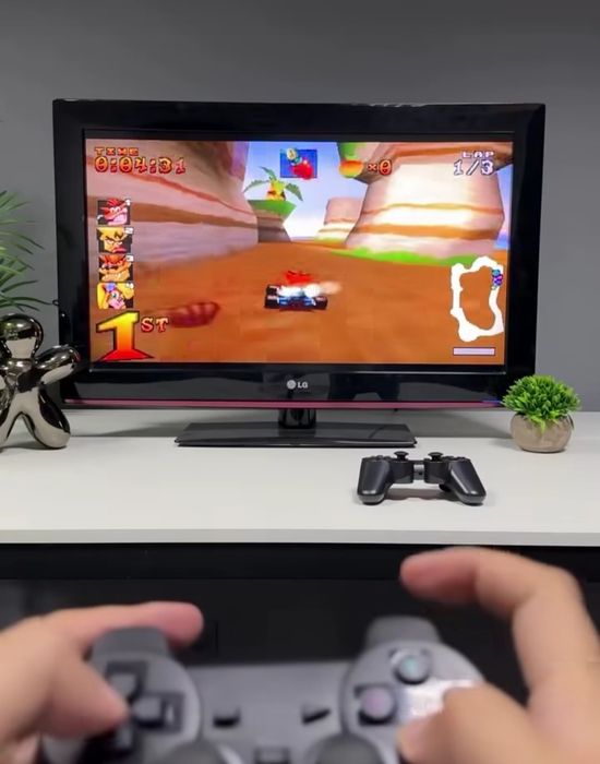 Sony sega playstation sotiladi video uyinlar