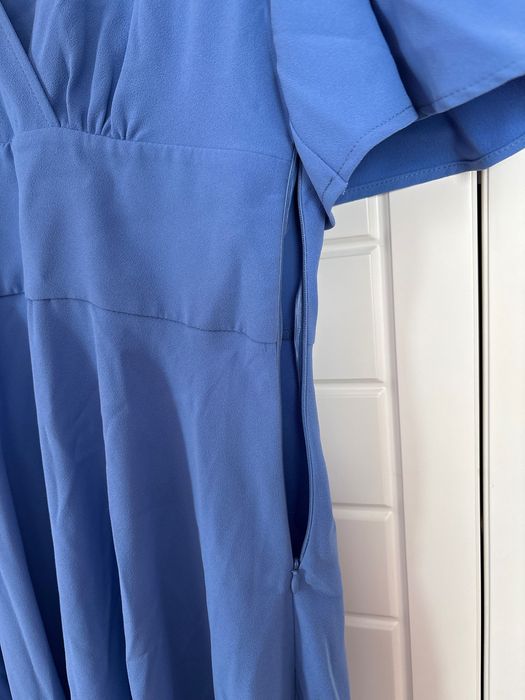 Рокля със средна дължина