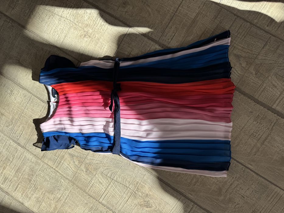 Tommy Hilfiger- рокля