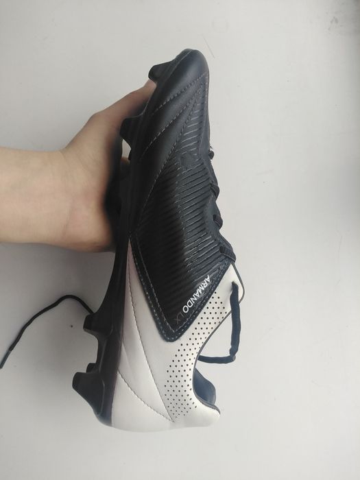 Новые бутсы Demix Armando LX