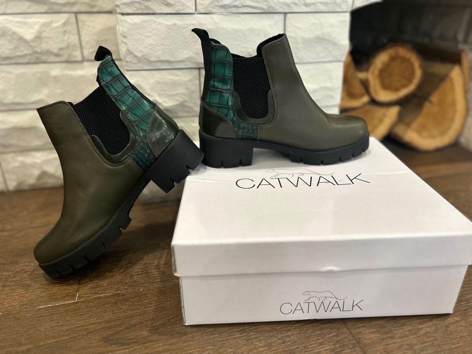 Нови боти Catwalk зелени кожа