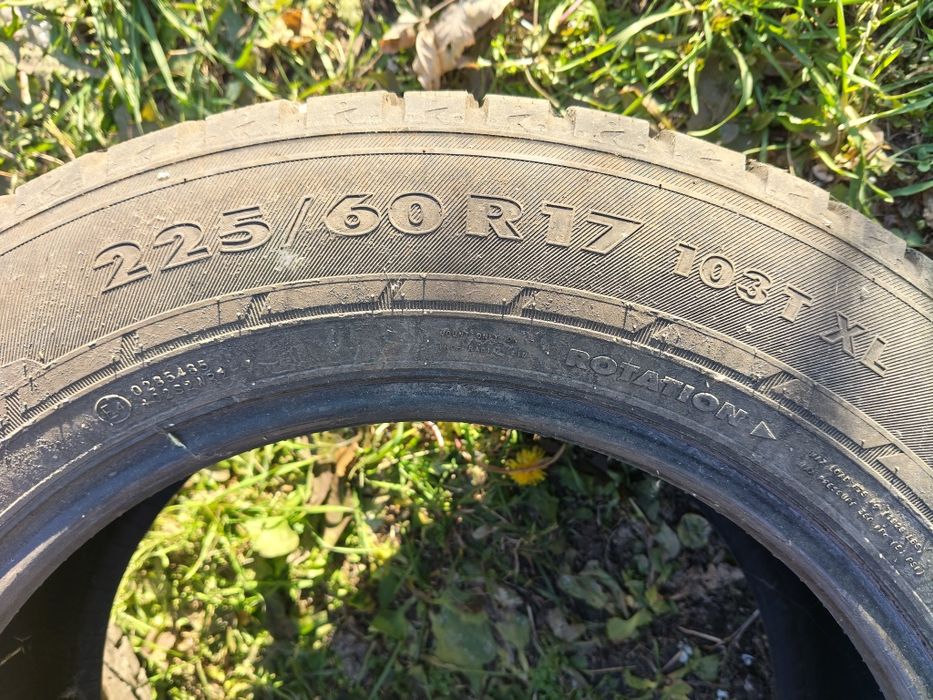 Продается зимный резина на 17 размер