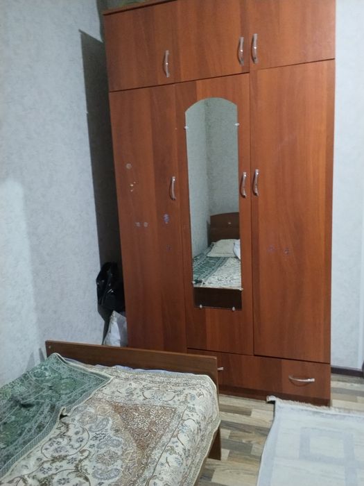 Кровать и шифонер