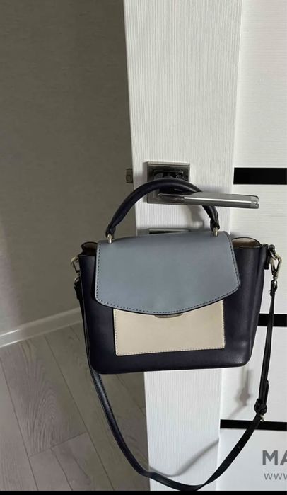 Сумки женские, кожаные