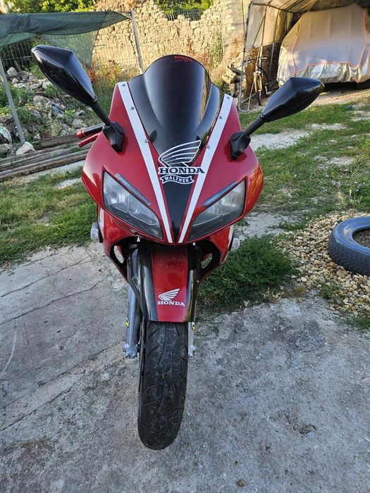 Продава се Honda CBR 600