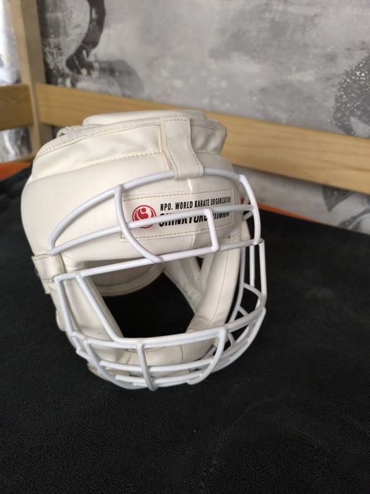 Шлем киокушинкай