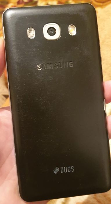 Самсунг J5 сатылады