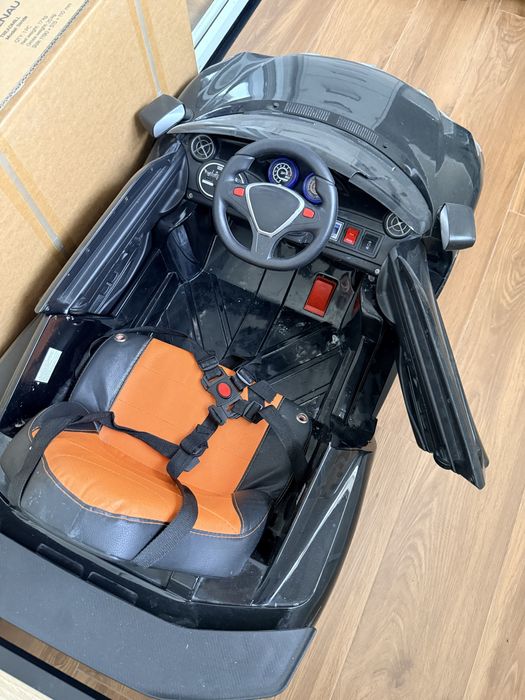 Детская машинка