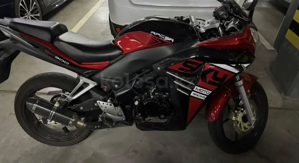 Продам Racer skyway 300