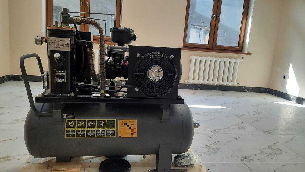 Vintovoy kampressor 7.5kw  invertor
