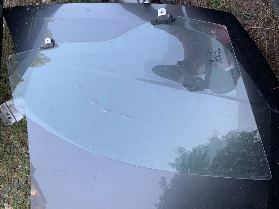 Стъкло Mitsubishi Space Star/Mirage