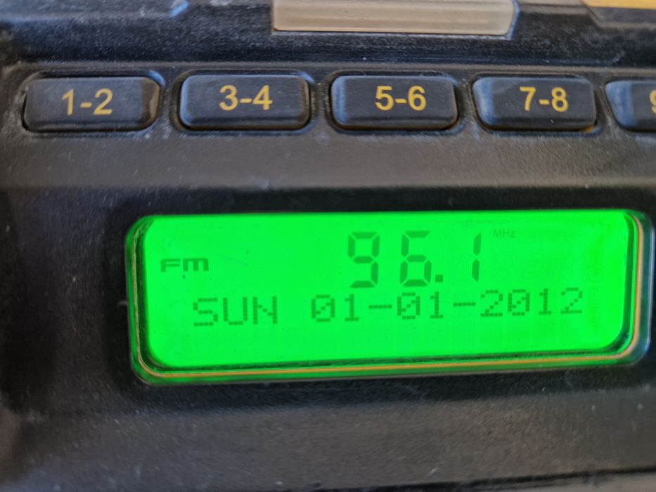 Dewalt DCR 017 QW  - radio de santier si incarcator (cu defect)