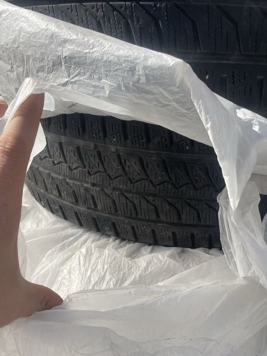 Продам зимние шины