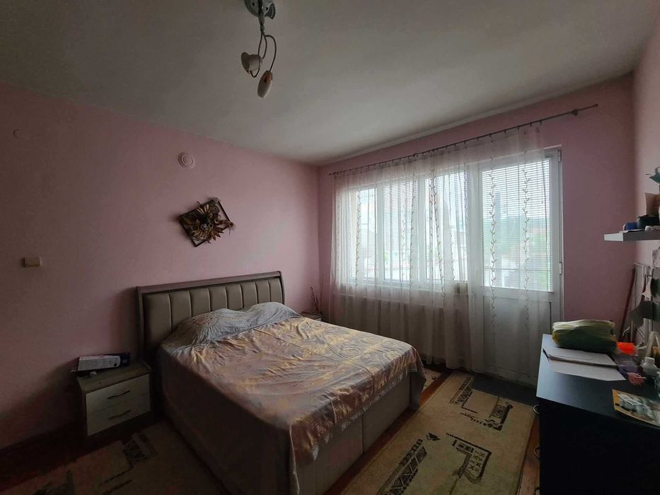 Продава се Тристаен апартамент в Хасково, Македонски - 80 кв.м за 1097 €/кв.м - Снимка #4