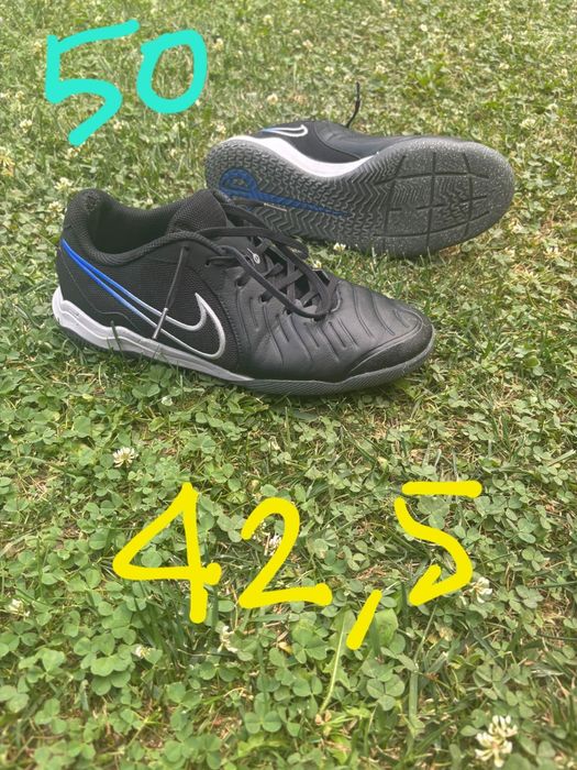 GHETE DE FOTBAL diferite modele/mărimi