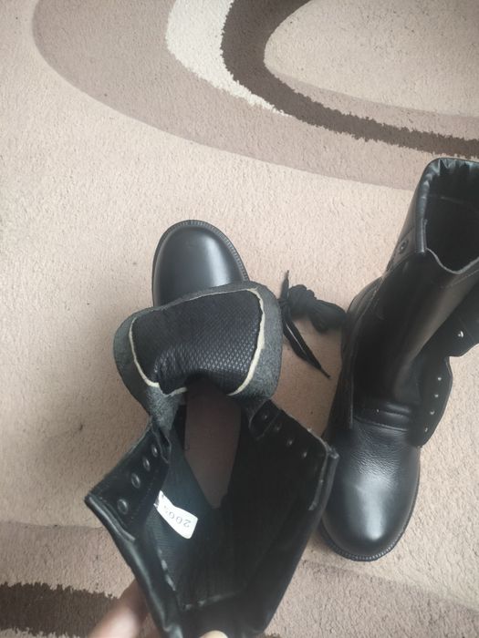 Берцы кожаные новые