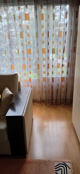 Диван + маса/ хол +перде и килим/ подарък