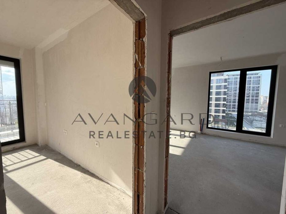 Продава се Двустаен апартамент в Пловдив, Тракия - 76 кв.м за 866 €/кв.м - Снимка #4