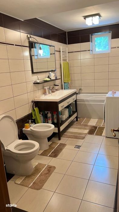 Casa 6 camere si gradina | Pitesti | Stefanesti Zavoi | Panouri solare