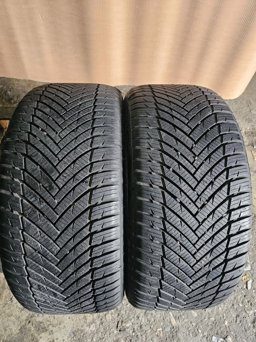 2 anvelope allseason  245 40 18 Minerva 2025 7.9mm