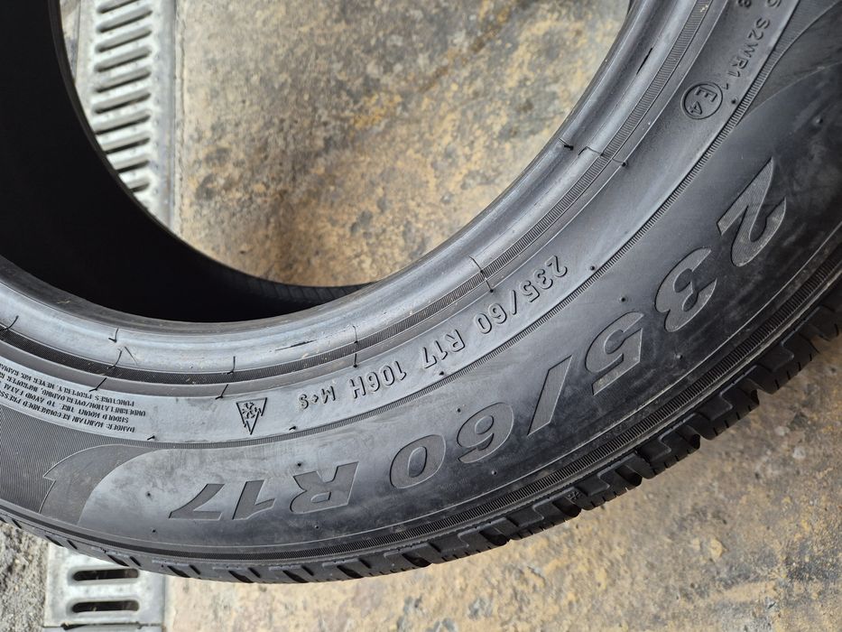 Vând cauciucuri 235/60/17 M+S set complet imp Germania