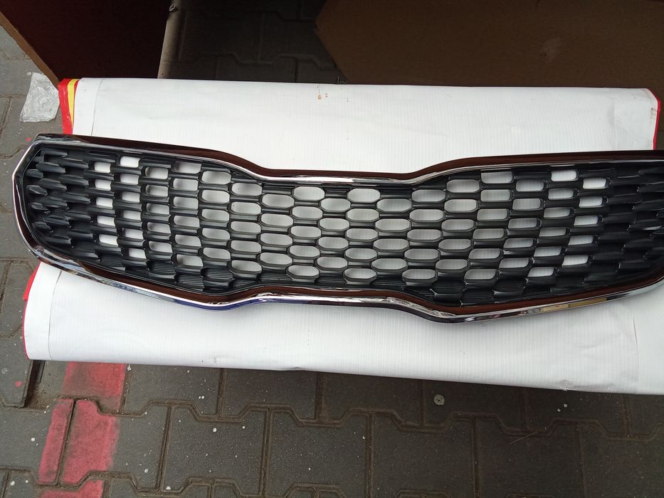 Киа Серато Kia Cerato  решетка