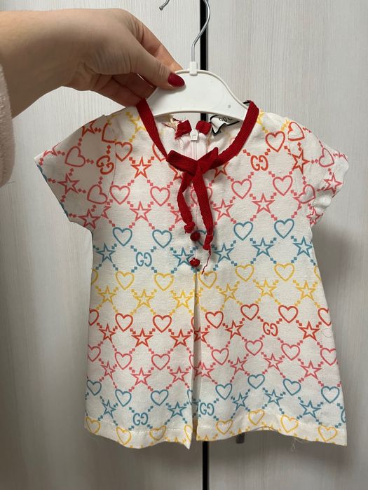 Бебешки рокли Guess, Next, Mayoral