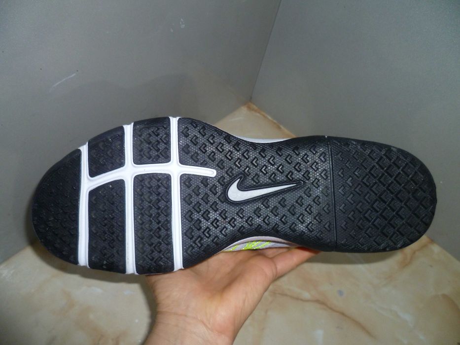 NIKE Air Max маратонки №44