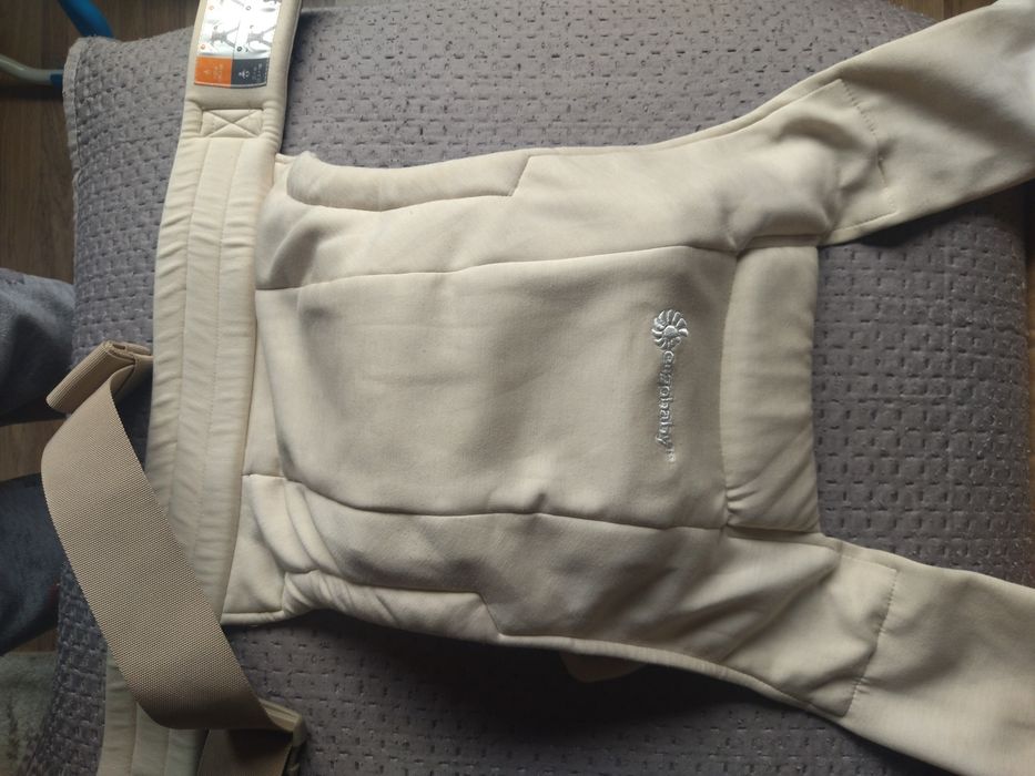 Ергономична раница Ergobaby Embrace