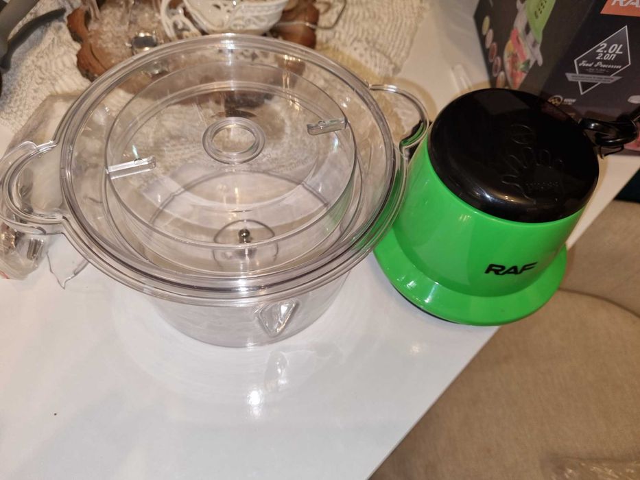 Чисто нов чопър Raf food processor