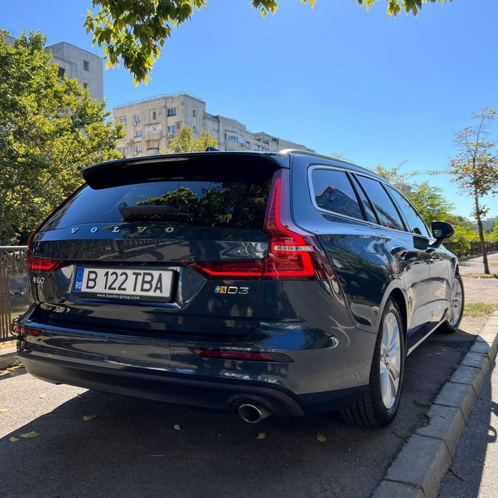 VOLVO V60 2019 - Diesel D3, Polestar, Piele, Condus Autonom - Gata de drum.