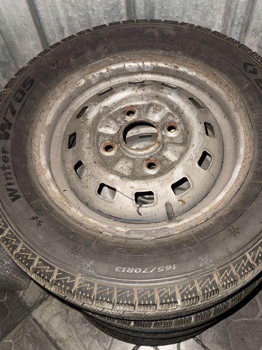 Продам шины б/у.