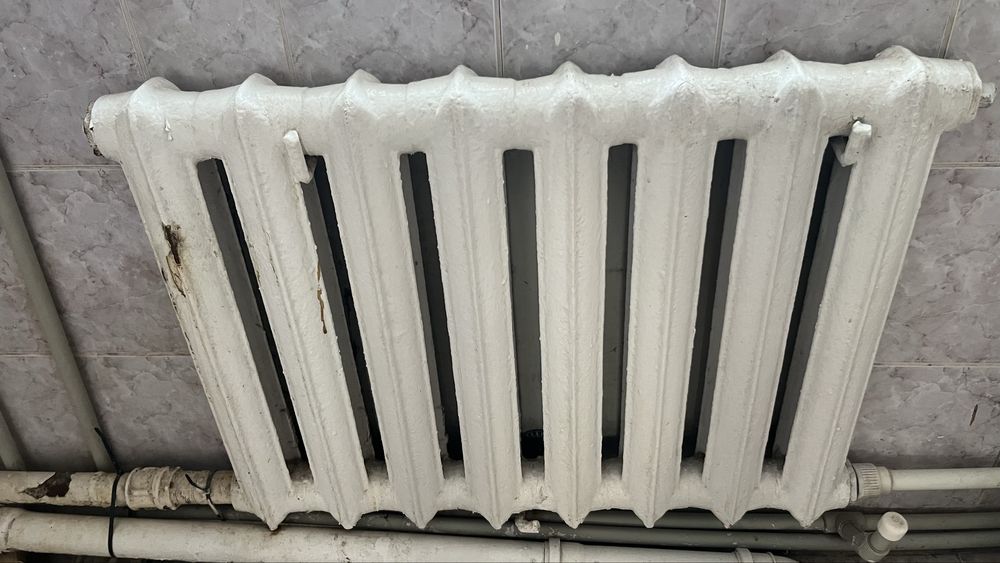 Срочна продам чугуннные батарей