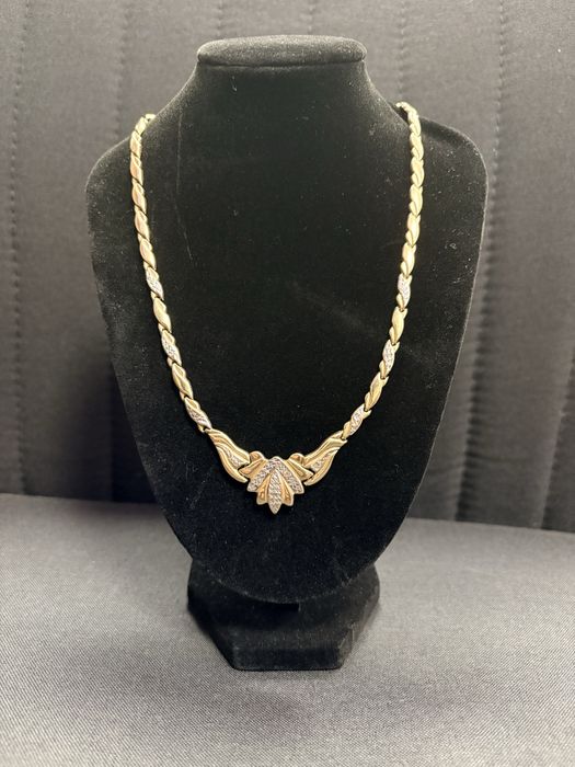 Златни накити 14 К. 170Лв. Гр