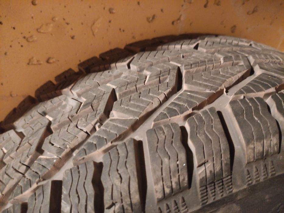 Джанти Alfa Romeo 5х98 със зимни гуми