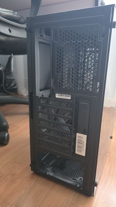 Геймърска кутия за компютър