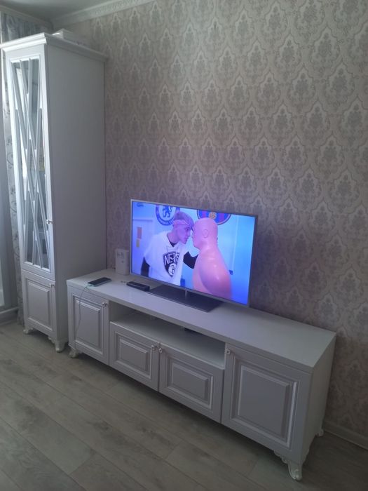 Продам тумбу со шкафом